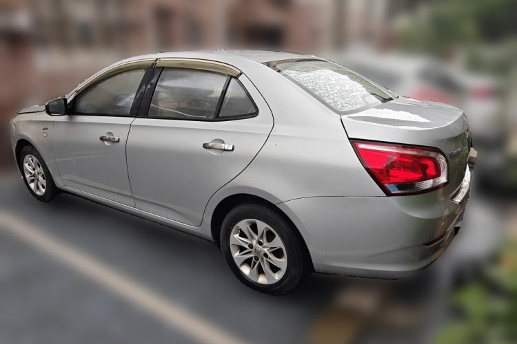 Used Baojun 630 2013 1.5L manual Comfort trim Rear Left 45 Deg