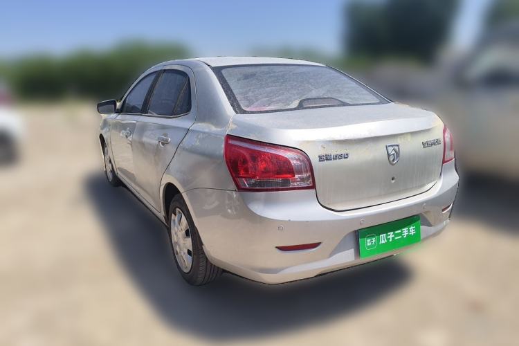Used Baojun 630 2013 1.5L manual standard version Rear Left 45 Deg