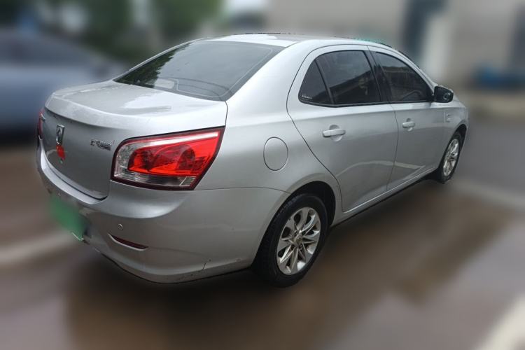 Used Baojun 630 2013 1.5L manual Comfort trim Rear Right 45 Deg