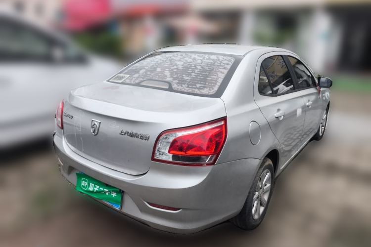 Used Baojun 630 2013 1.5L manual Entry-level trim Rear Right 45 Deg