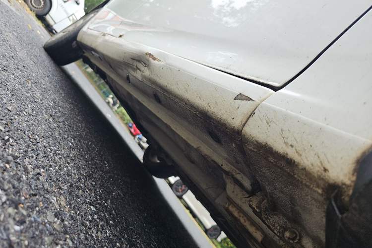 Used Baojun 630 2013 1.5L manual Entry-level trim Chassis Front Right