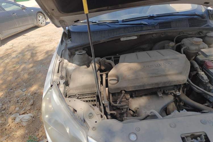Used Baojun 630 2013 1.5L manual Comfort trim Engine Bay Right