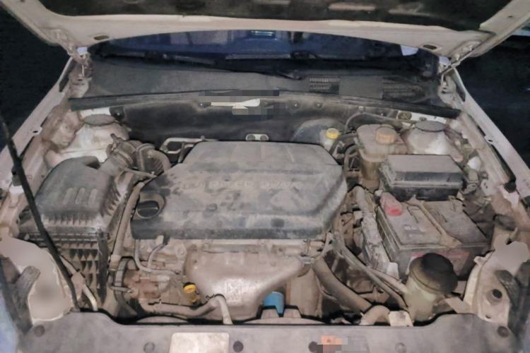 Used Baojun 630 2013 1.5L manual standard version Engine Bay