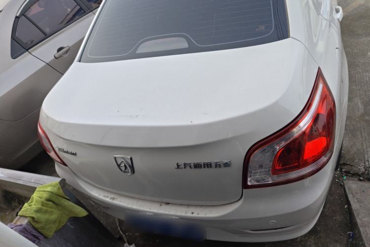 Used Baojun 630 2013 1.5L manual Comfort trim Exterior 4