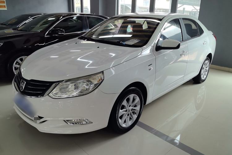 Used Baojun 630 2013 1.5L manual Comfort trim Exterior 5