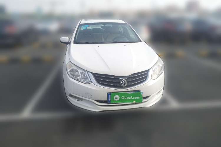 Used Baojun 630 2013 1.5L automatic Elite version Front