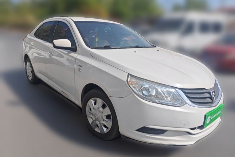 Used Baojun 630 2013 1.5L manual standard version Front Right 45 Deg