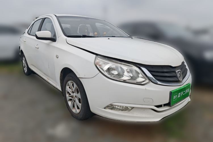 Used Baojun 630 2013 1.5L manual Comfort trim Front Right 45 Deg