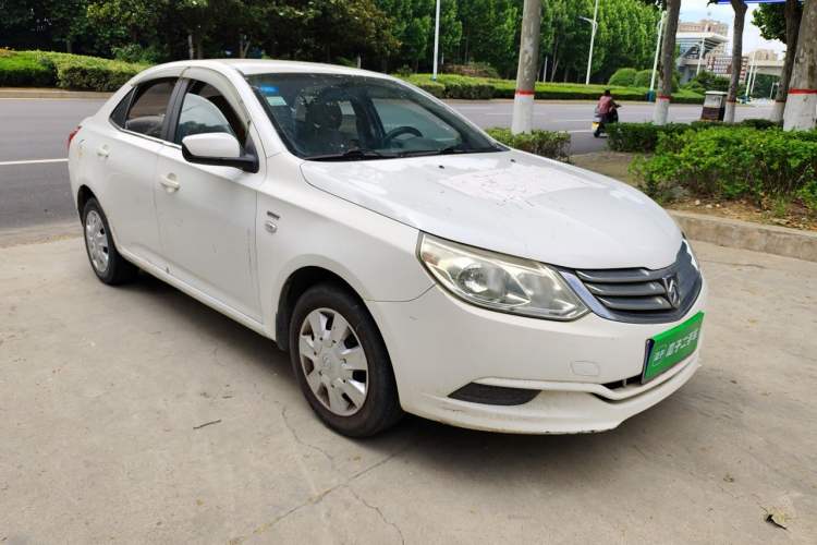Used Baojun 630 2013 1.5L manual standard version Front Right 45 Deg