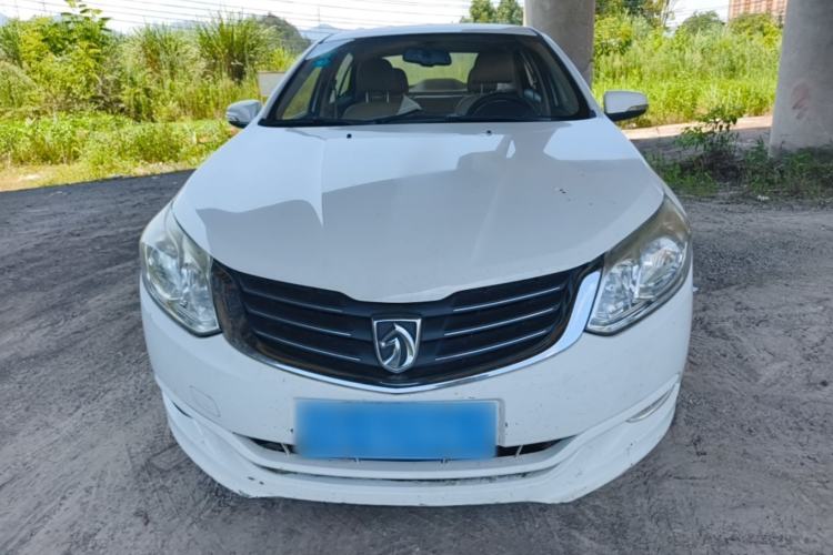 Used Baojun 630 2013 1.5L manual Comfort trim Front