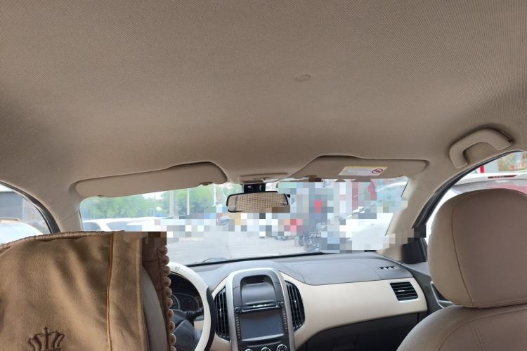 Used Baojun 630 2013 1.5L manual Entry-level trim Headliner