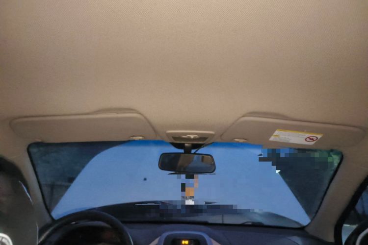 Used Baojun 630 2013 1.5L manual standard version Headliner
