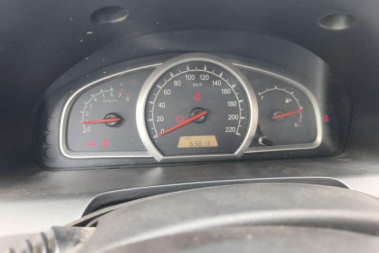 Used Baojun 630 2013 1.5L manual Entry-level trim Instrument Cluster