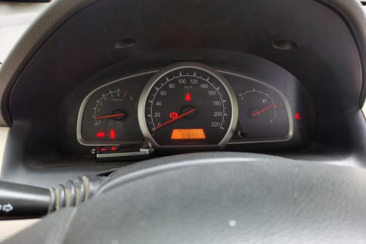 Used Baojun 630 2013 1.5L manual Entry-level trim Instrument Cluster