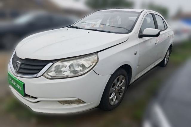 Used Baojun 630 2013 1.5L manual Comfort trim