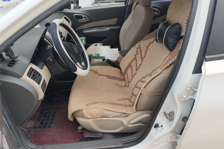 Used Baojun 630 2013 1.5L manual Entry-level trim Left Front Seat