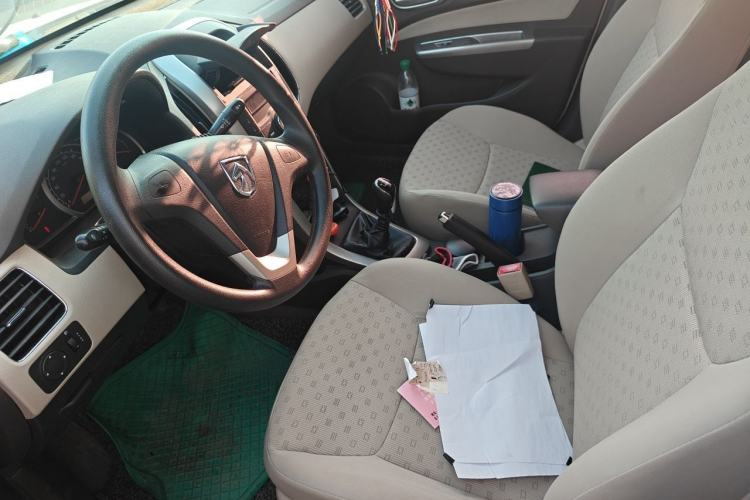 Used Baojun 630 2013 1.5L manual standard version Left Front Seat