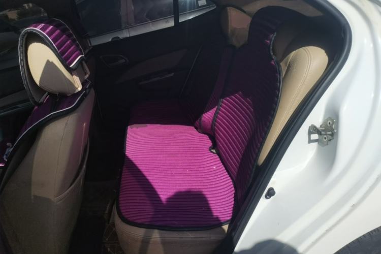 Used Baojun 630 2013 1.5L manual standard version Left Rear Seat