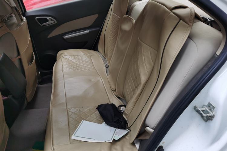 Used Baojun 630 2013 1.5L manual Entry-level trim Left Rear Seat