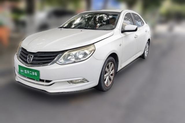 Used Baojun 630 2013 1.8L manual Comfort trim level