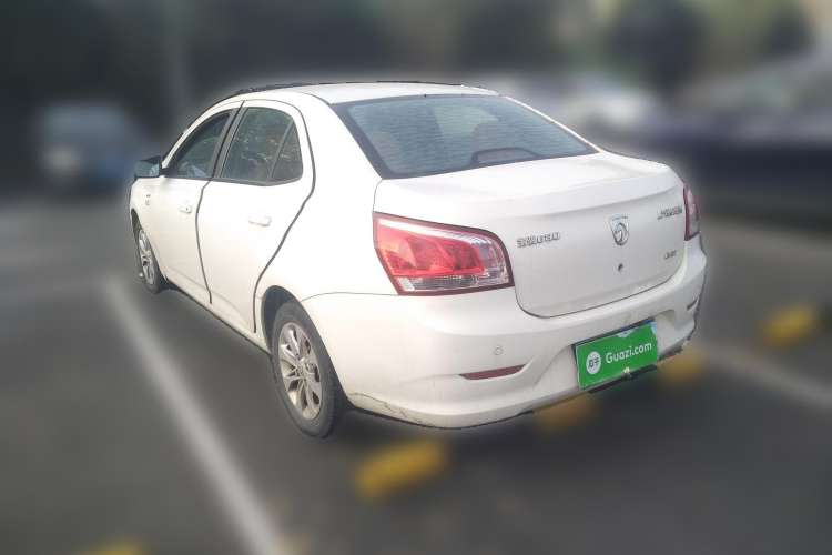 Used Baojun 630 2013 1.5L automatic Elite version Rear Left 45 Deg
