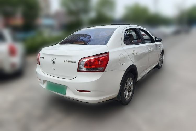 Used Baojun 630 2013 1.5L manual Entry-level trim Rear Right 45 Deg
