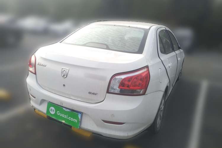 Used Baojun 630 2013 1.5L automatic Elite version Rear Right 45 Deg