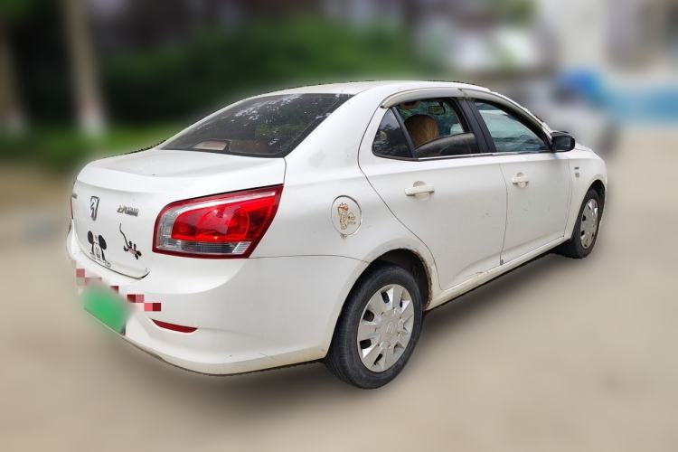 Used Baojun 630 2013 1.5L manual standard version Rear Right 45 Deg