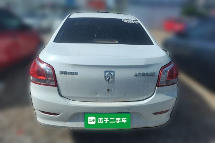 Used Baojun 630 2013 1.5L manual standard version Rear