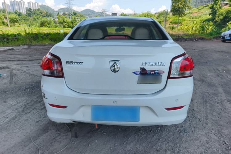 Used Baojun 630 2013 1.5L manual Comfort trim Rear