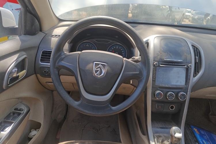 Used Baojun 630 2013 1.5L manual Comfort trim Steering Wheel