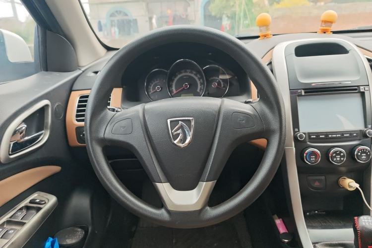 Used Baojun 630 2013 1.5L manual Comfort trim Steering Wheel