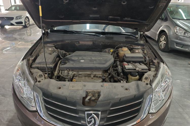 Used Baojun 630 2013 1.5L manual Comfort trim Engine Bay