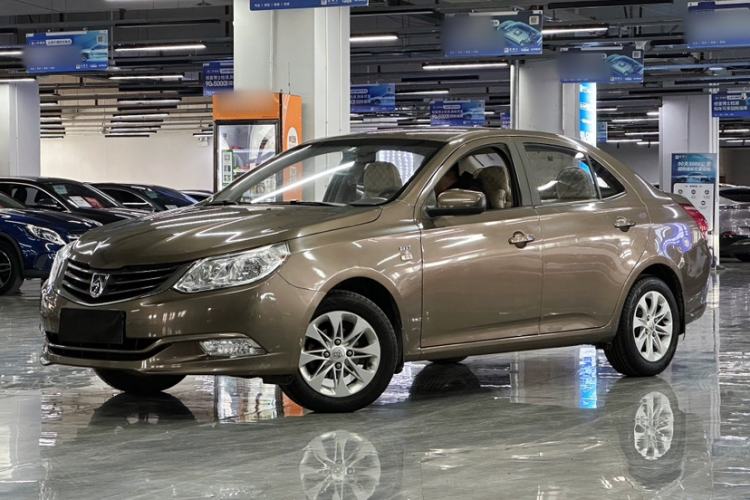 Used Baojun 630 2013 1.5L manual Comfort trim Exterior 1