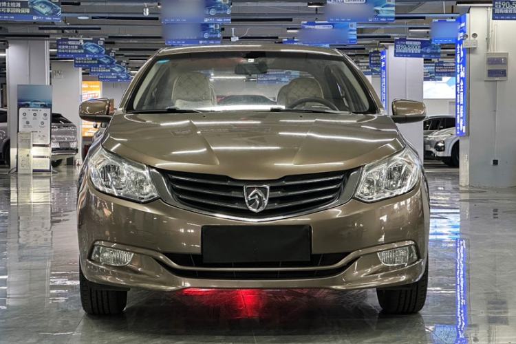 Used Baojun 630 2013 1.5L manual Comfort trim Exterior 2
