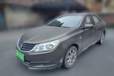 Used Baojun 630 2013 1.5L manual standard version