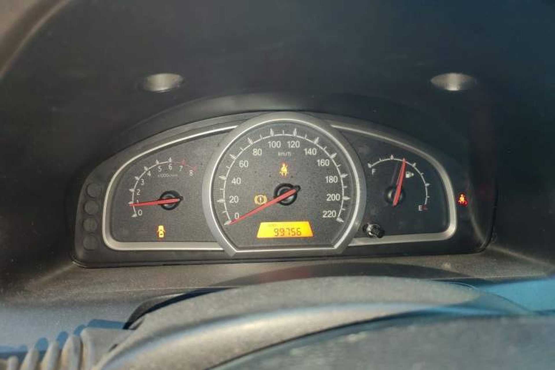 Used Baojun 630 2013 1.5L manual standard version Instrument Cluster