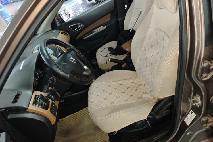 Used Baojun 630 2013 1.5L manual Comfort trim Left Front Seat
