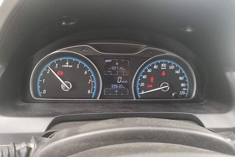 Used Baojun 630 2014 1.5L manual Comfort trim level Instrument Cluster