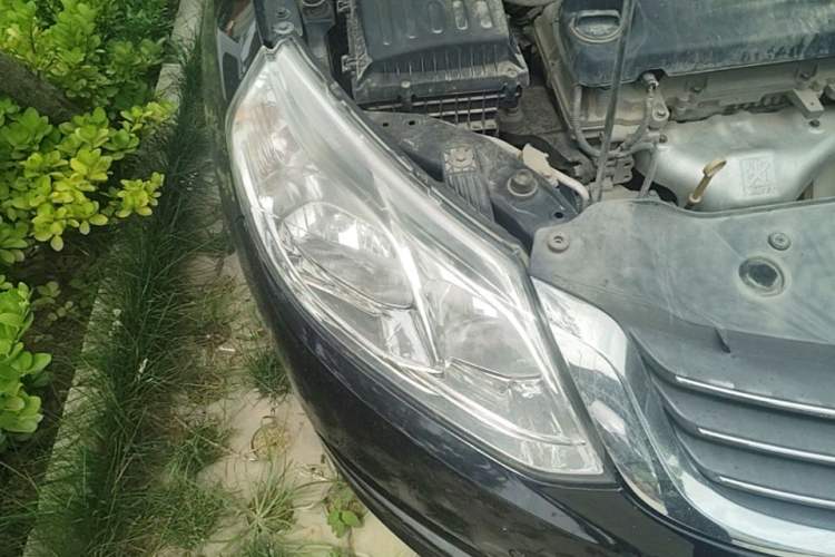 Used Baojun 630 2014 1.5L manual Comfort trim level Right Front Headlight