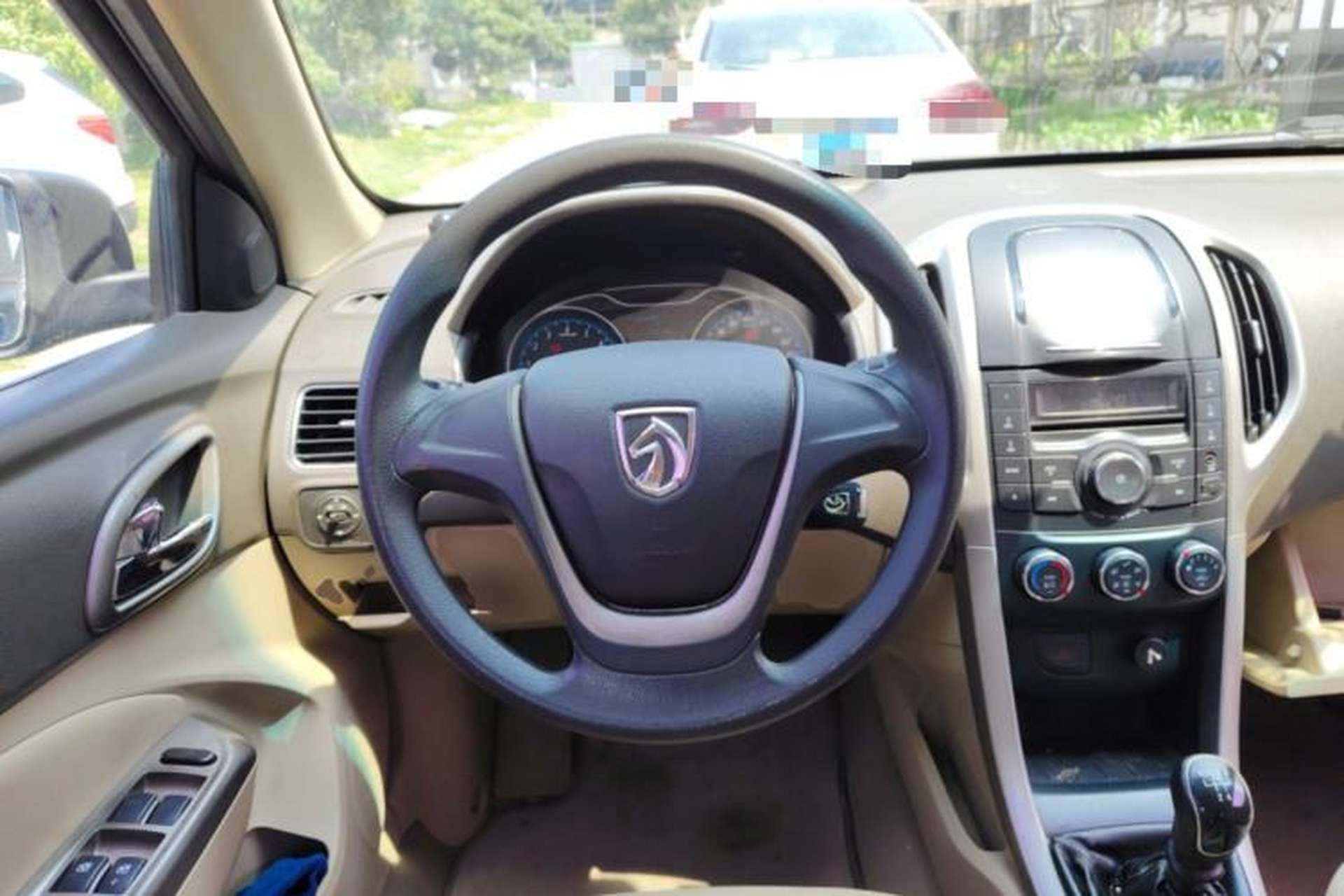 Used Baojun 630 2014 1.5L manual Comfort trim level Steering Wheel