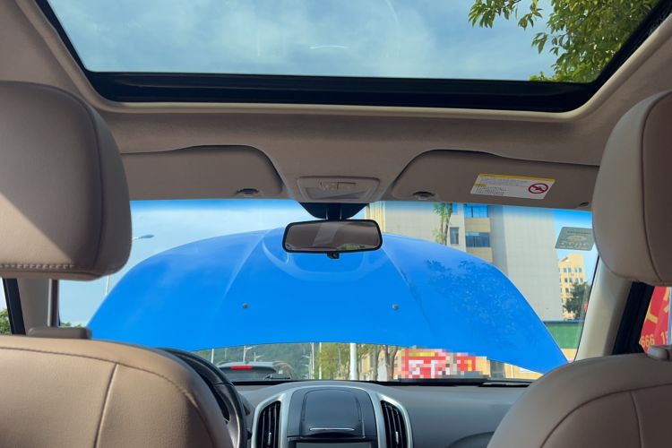 Used Baojun 630 2014 1.5L manual Elite version Headliner