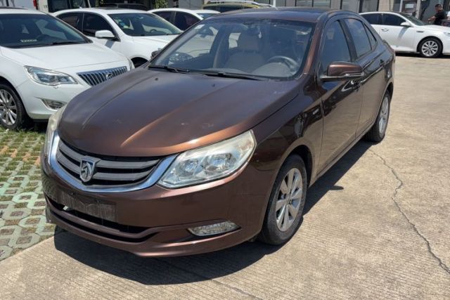 Used Baojun 630 2014 1.5L manual Comfort trim level