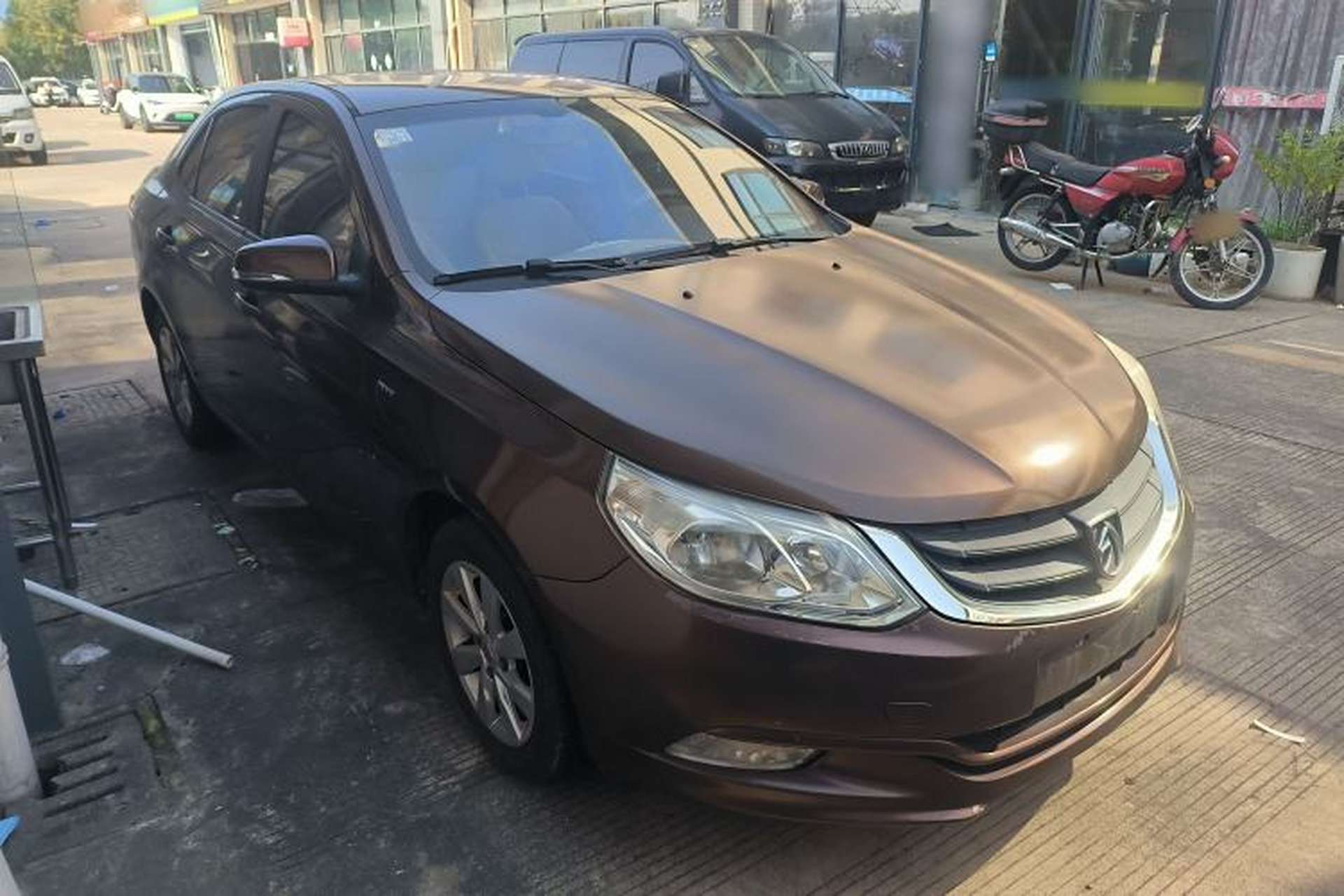 Used Baojun 630 2014 1.5L manual Comfort trim level Exterior 2