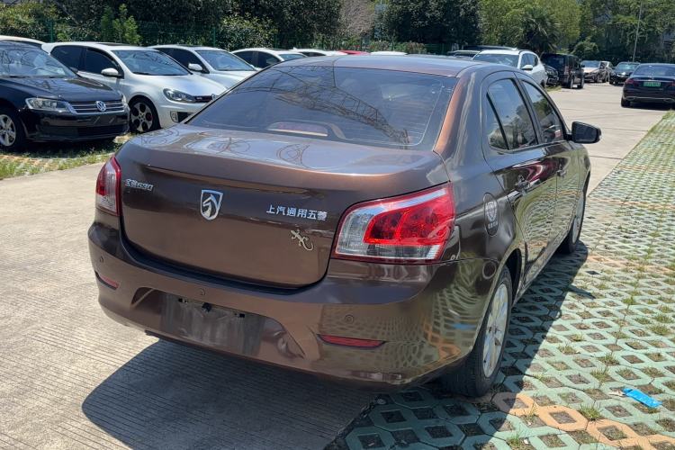 Used Baojun 630 2014 1.5L manual Comfort trim level Exterior 3
