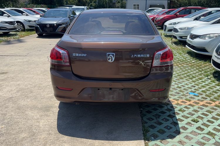 Used Baojun 630 2014 1.5L manual Comfort trim level Exterior 4