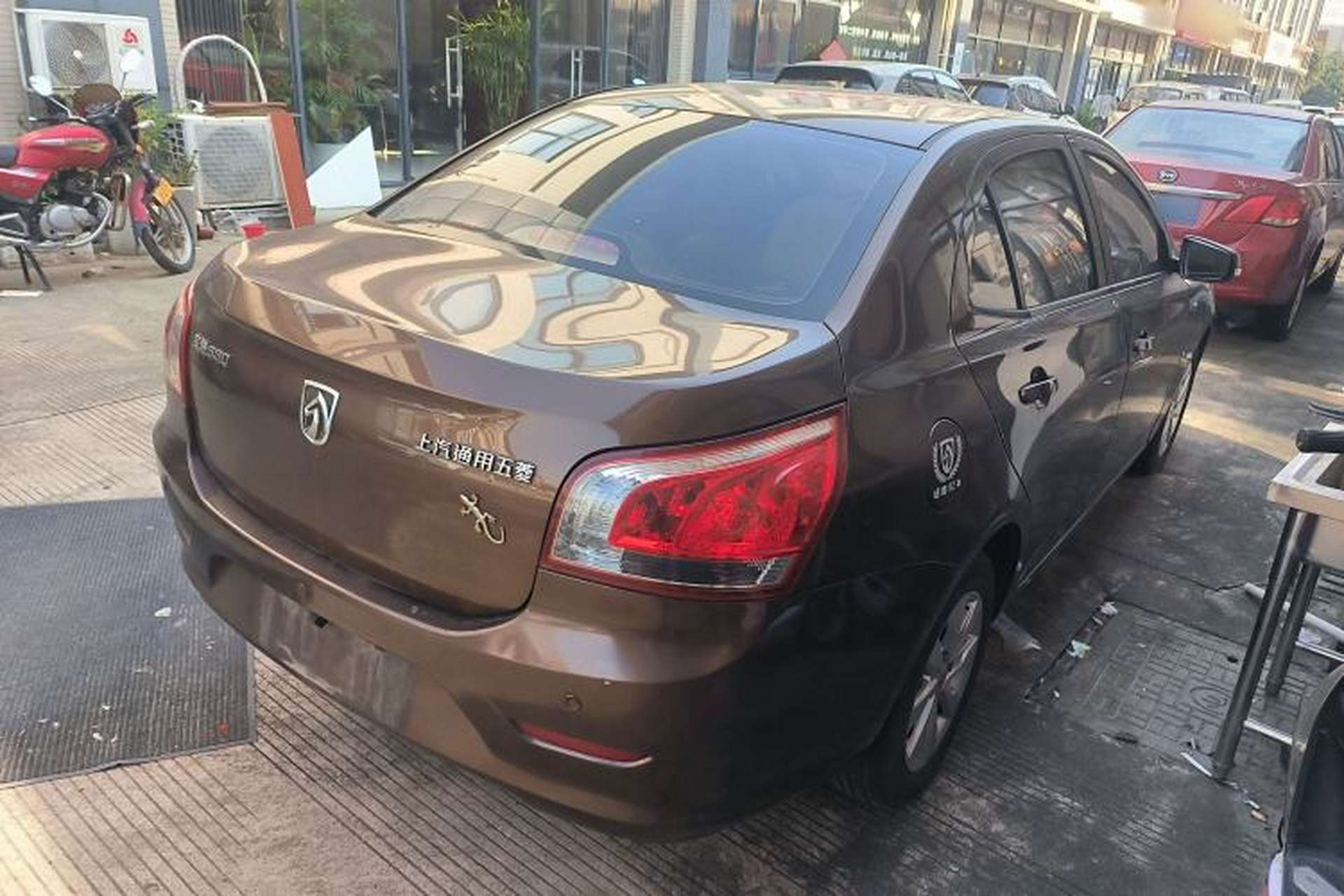 Used Baojun 630 2014 1.5L manual Comfort trim level Exterior 5