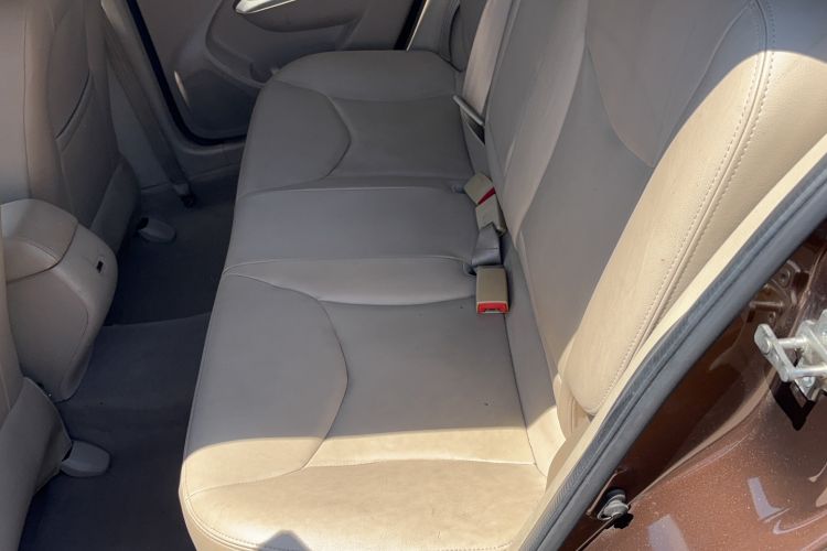 Used Baojun 630 2014 1.5L manual Comfort trim level Interior 1