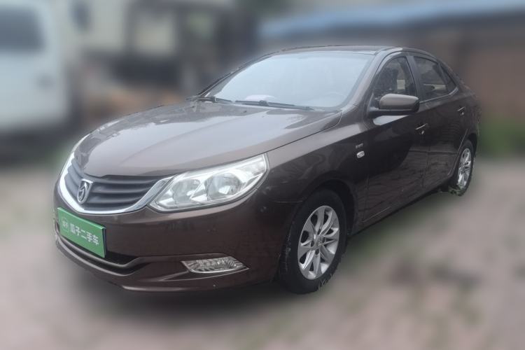 Used Baojun 630 2014 1.5L manual standard version Guazi used car, China used car export, Used car for sale, Used  cars, Cheapest cars for sale