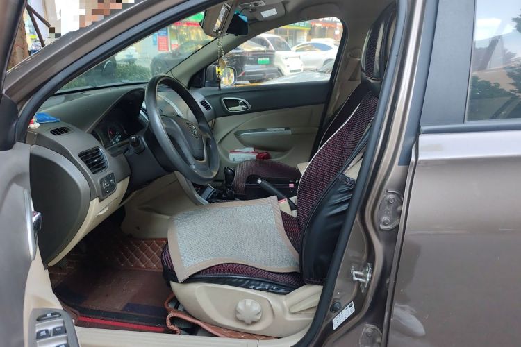 Used Baojun 630 2014 1.5L manual Comfort trim level Left Front Seat